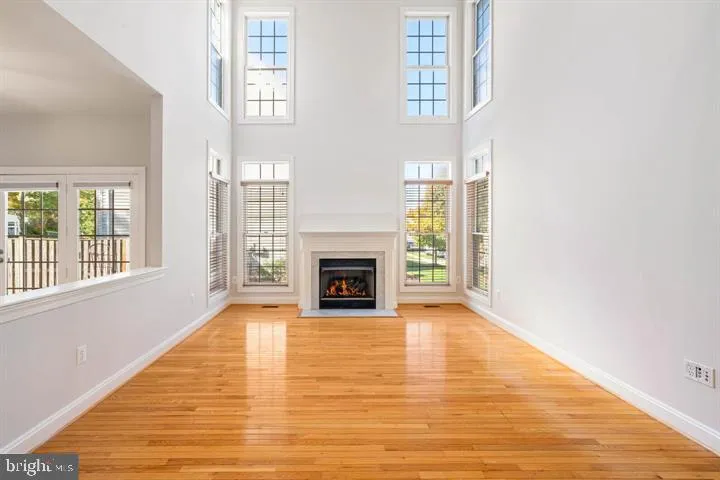 2038 Madrillon Rd, Vienna, Virginia 22182