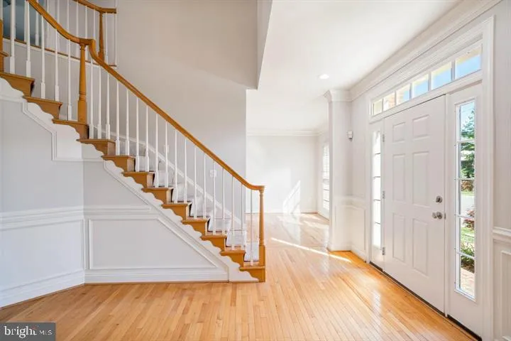 2038 Madrillon Rd, Vienna, Virginia 22182