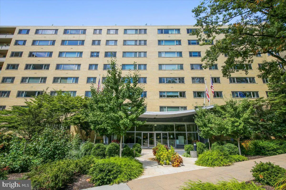 4600 CONNECTICUT AVENUE, Washington, DC 20008
