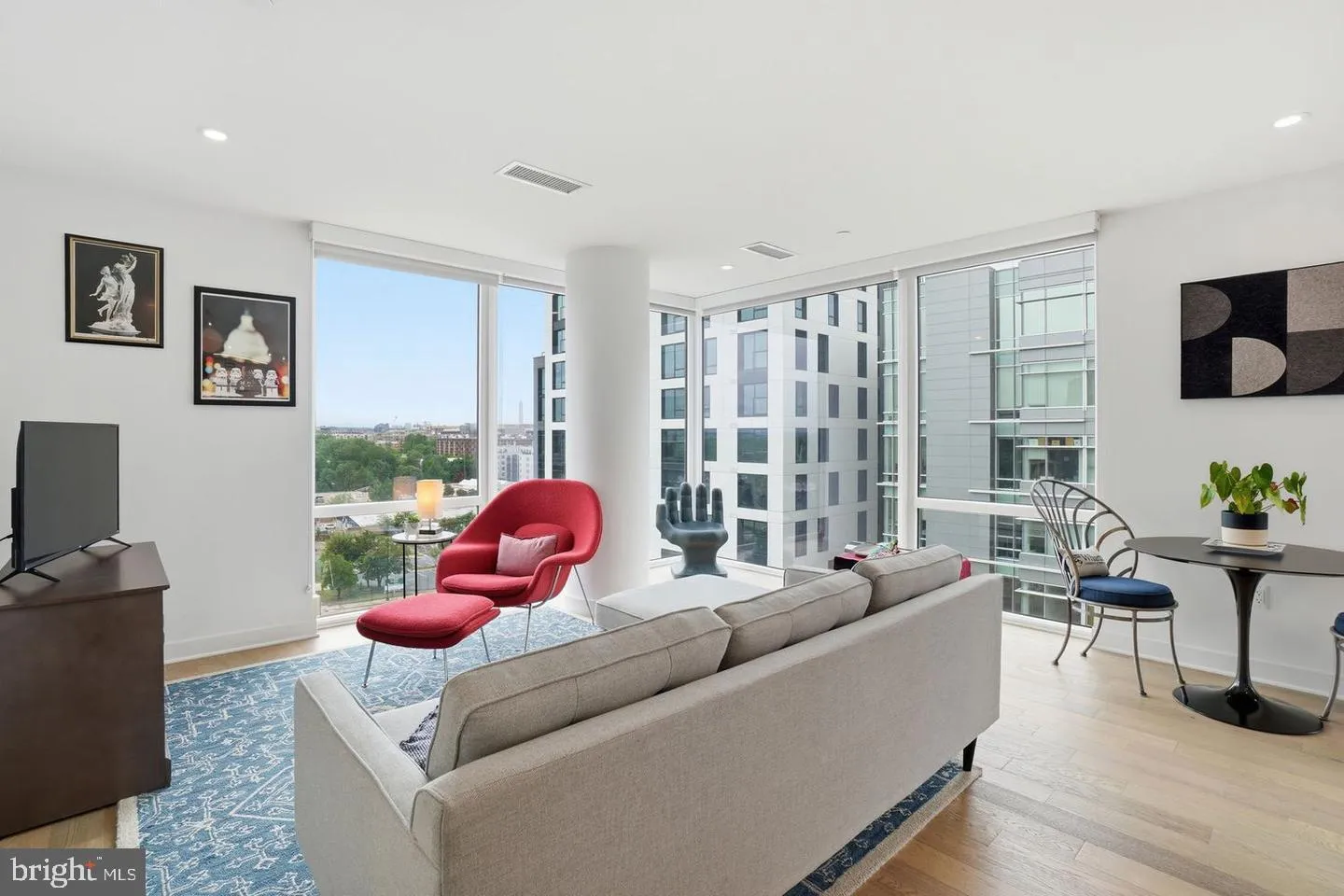 37 L STREET, Washington, DC 20003