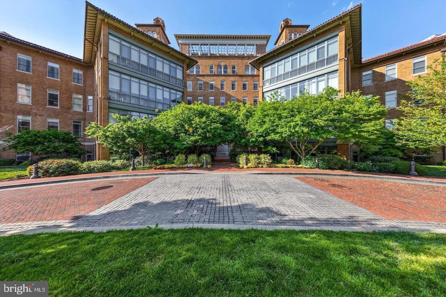 2425 L STREET, Washington, DC 20037