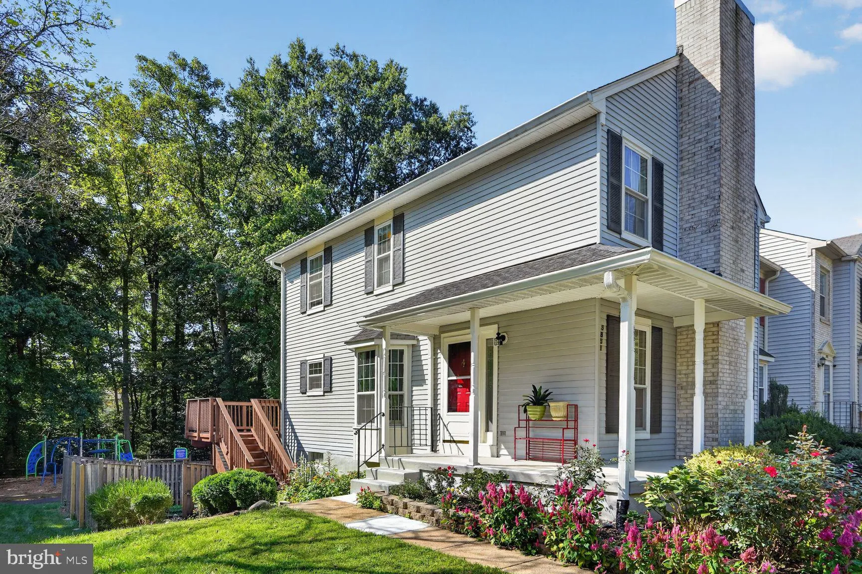 5851 WATERDALE, Centreville, VA 20121
