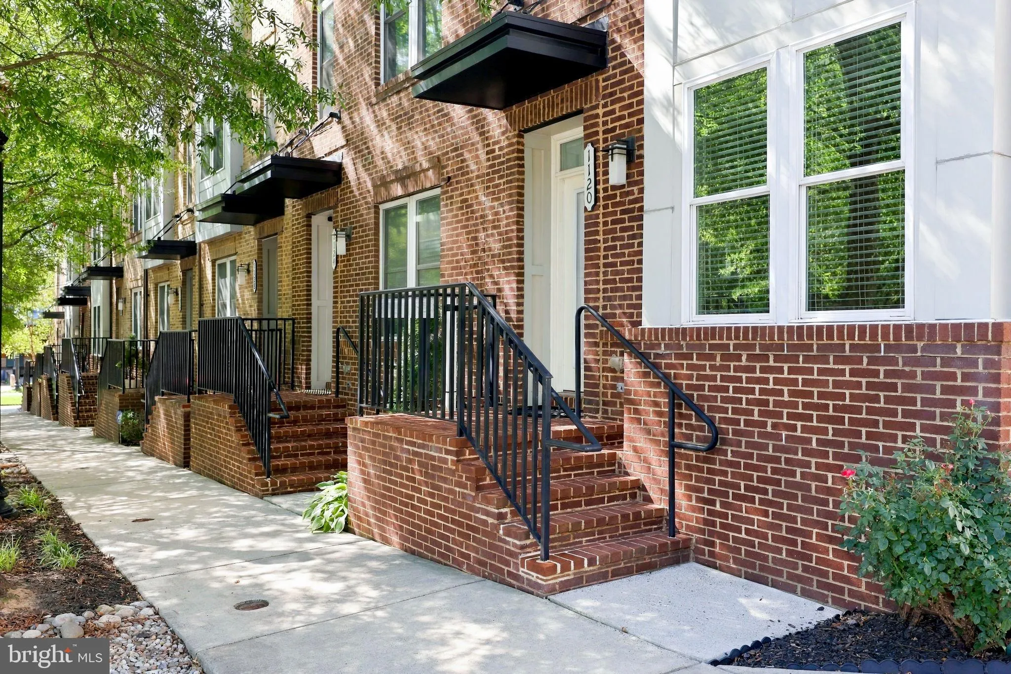 1120 LINCOLN STREET, Arlington, VA 22204