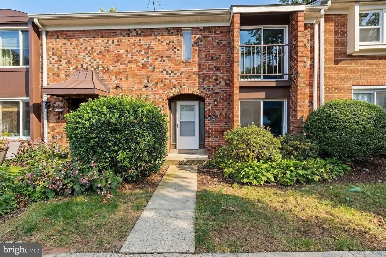3743 PERSIMMON CIRCLE, Fairfax, VA 22031