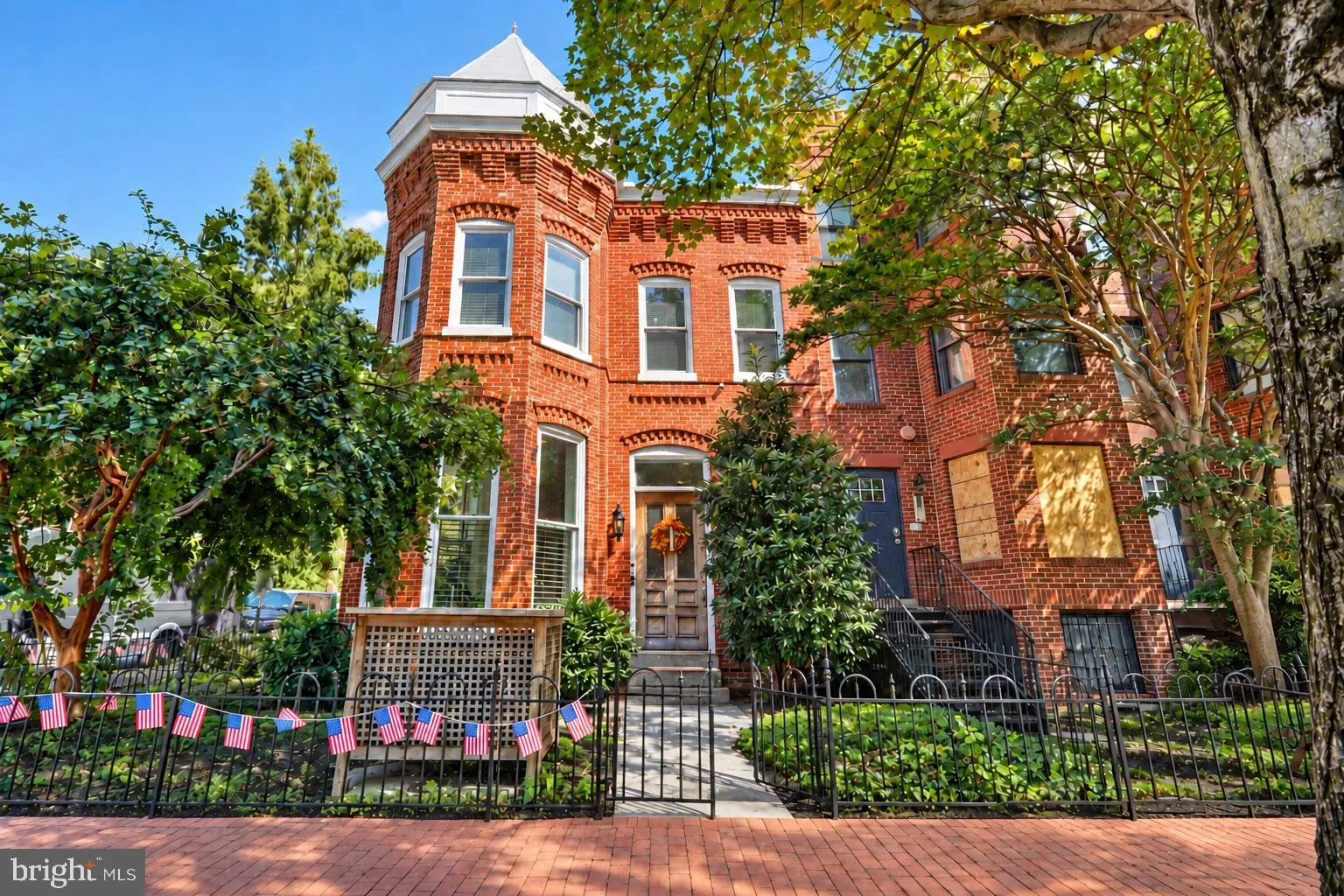 251 8TH STREET, Washington, DC 20002