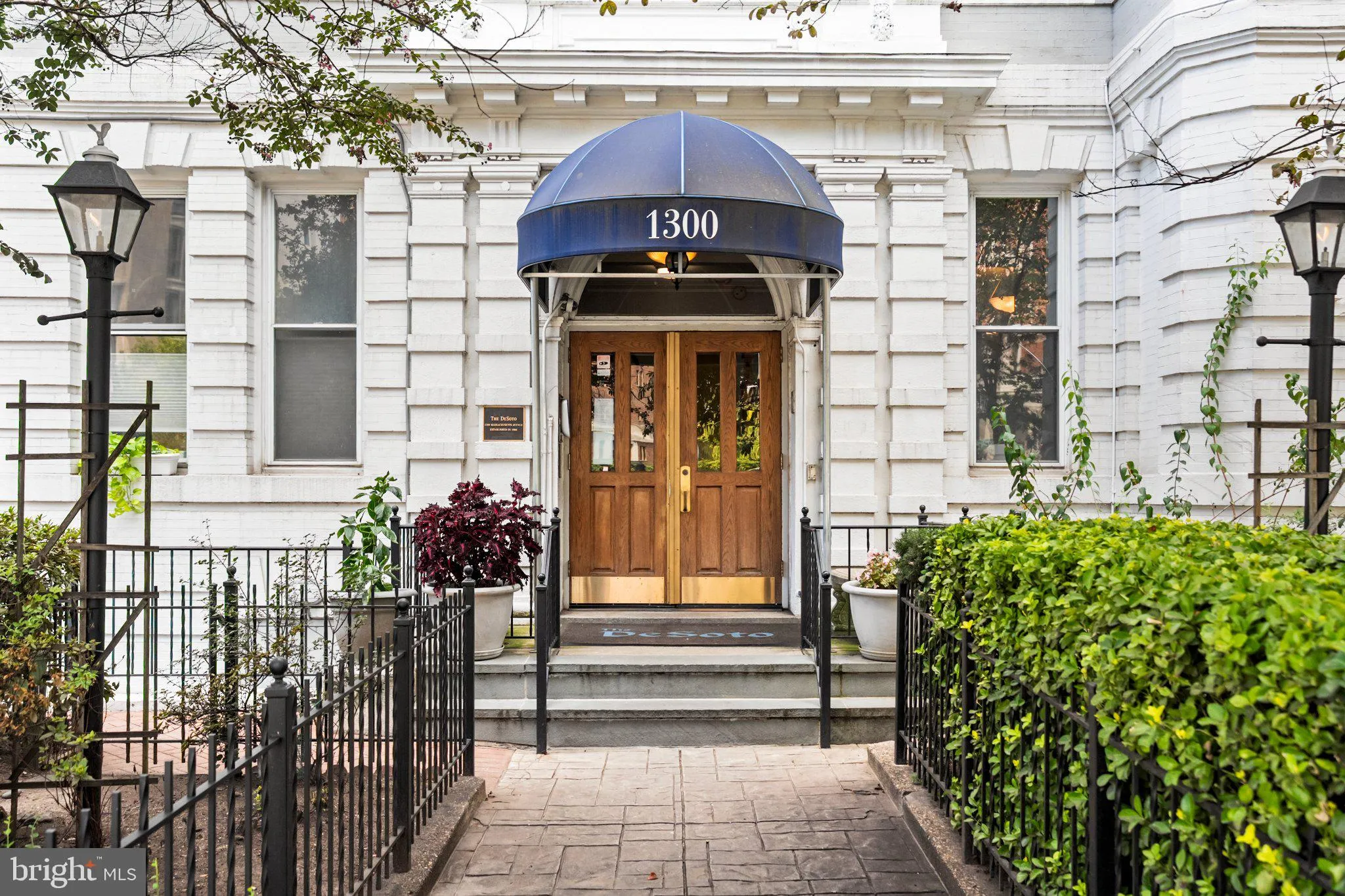 1300 MASSACHUSETTS AVENUE, Washington, DC 20005