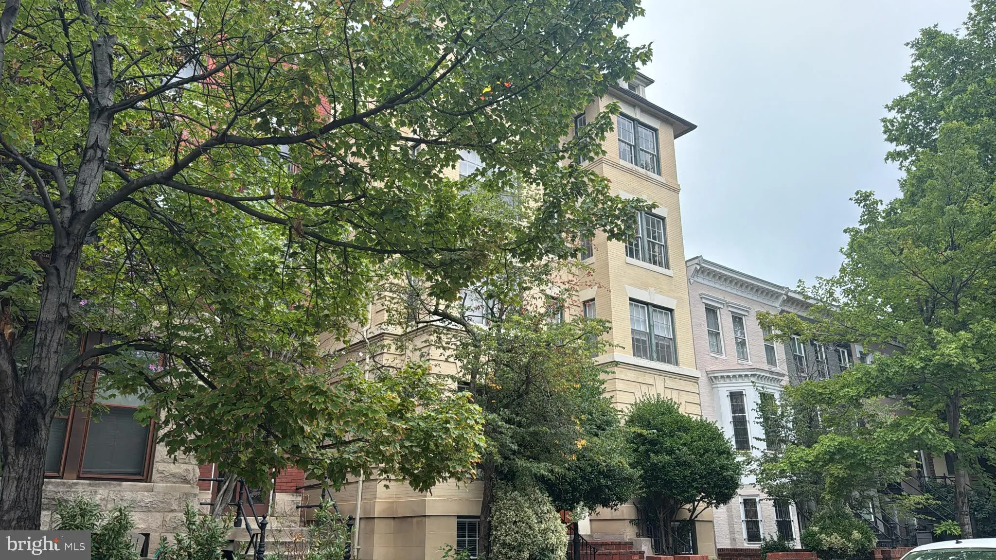 1525 Q STREET, Washington, DC 20009