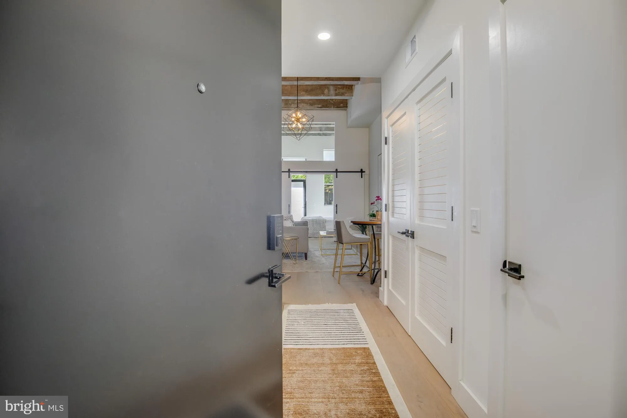 901 3RD STREET, Washington, DC 20002