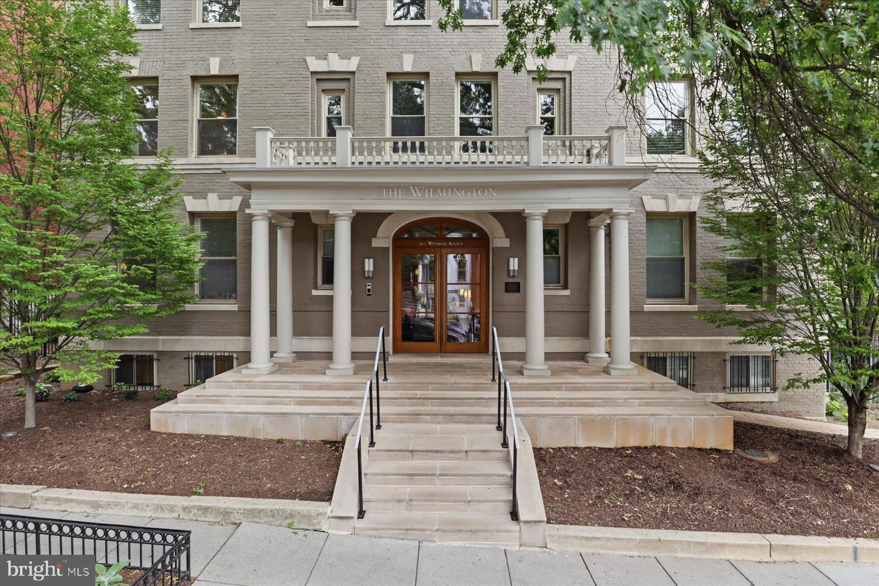 1811 WYOMING AVENUE, Washington, DC 20009