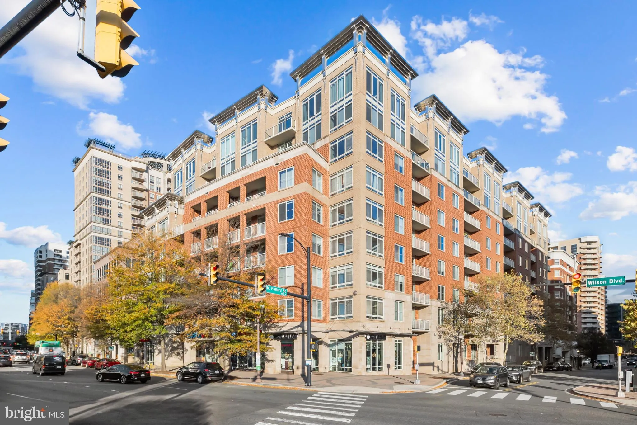 820 POLLARD STREET, Arlington, VA 22203