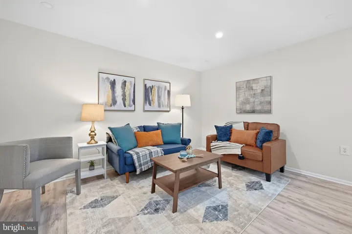 6127 Calico Pool Ln, Burke, Virginia 22015