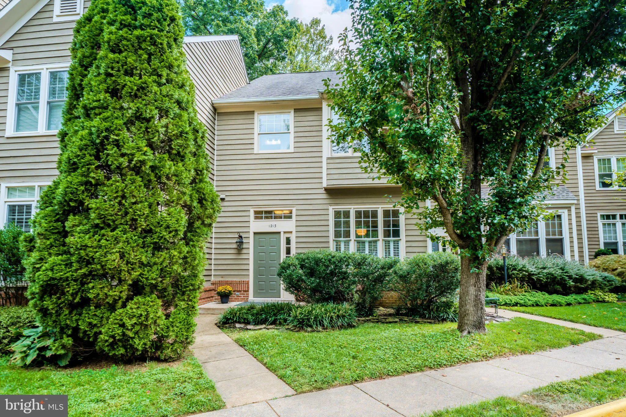 1213 WEATHERSTONE COURT, Reston, VA 20194