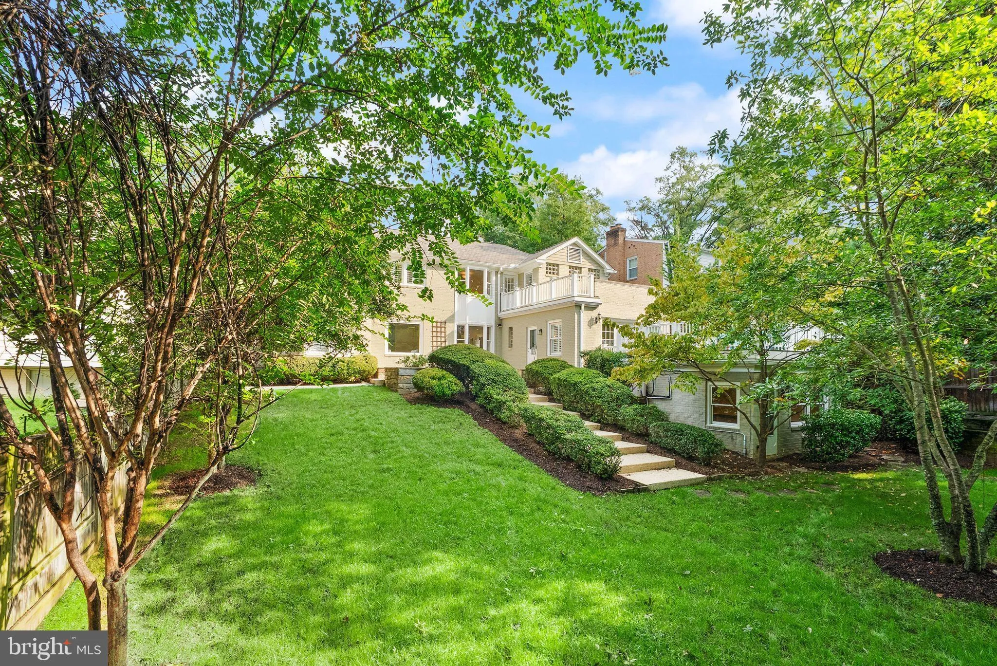 5246 LOUGHBORO ROAD, Washington, DC 20016