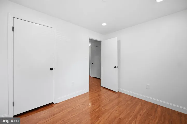 1214 Fox Run Pl, Woodbridge, Virginia 22191