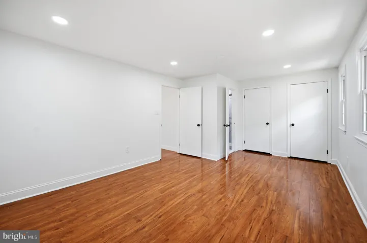 1214 Fox Run Pl, Woodbridge, Virginia 22191