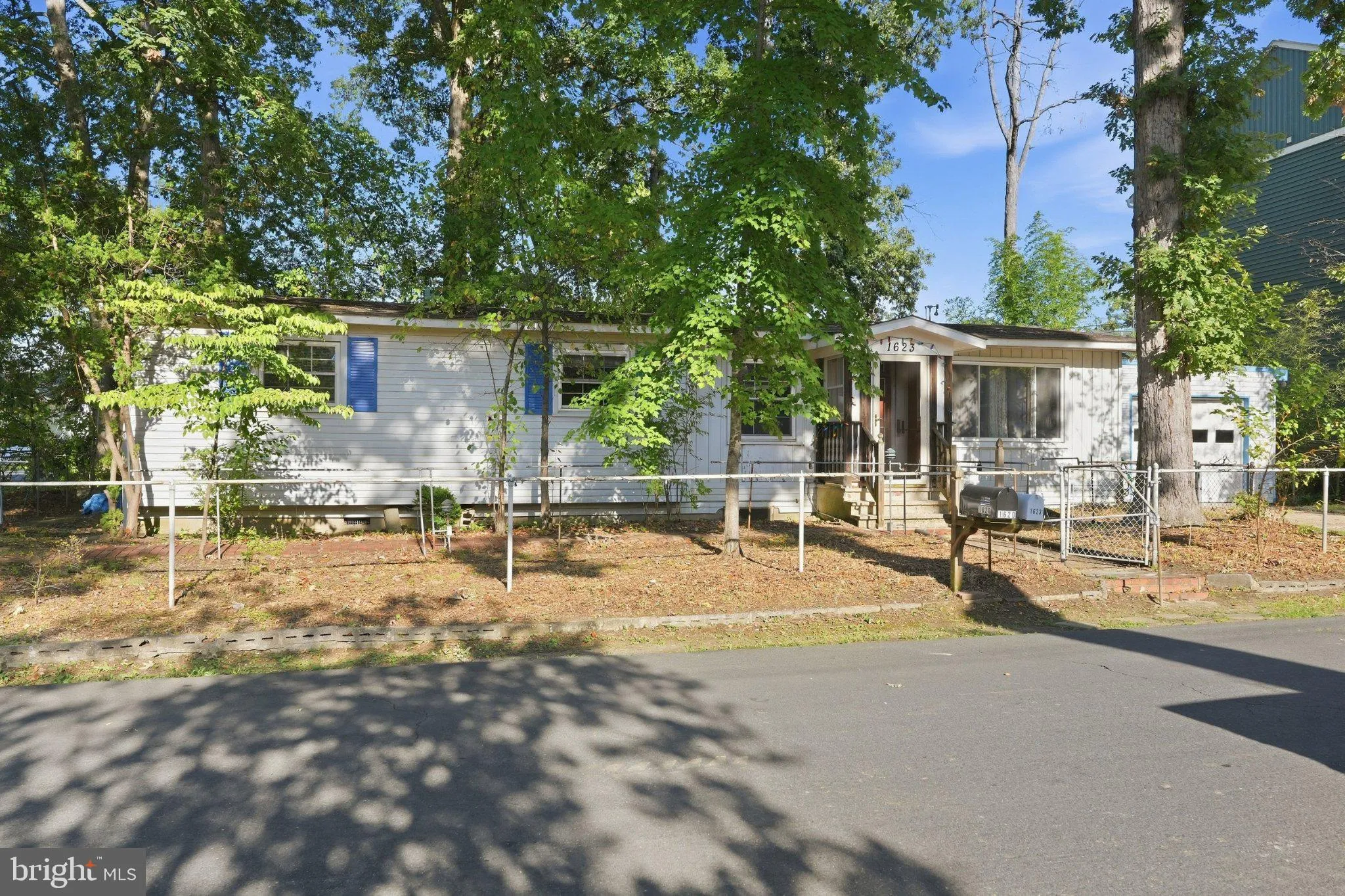 1623 SHADY SIDE DRIVE, Edgewater, MD 21037