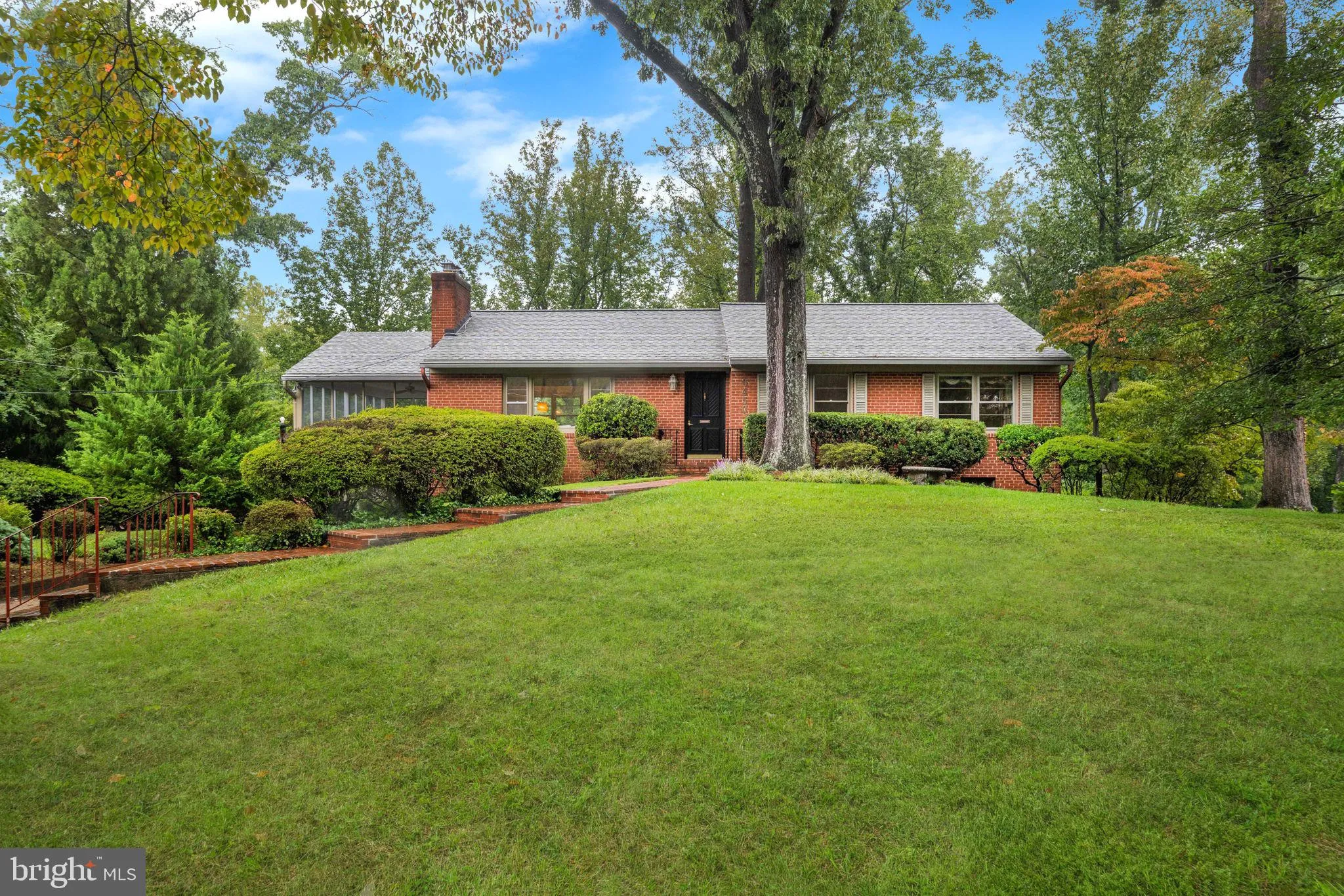 6450 QUEEN ANNE TERRACE, Falls Church, VA 22044