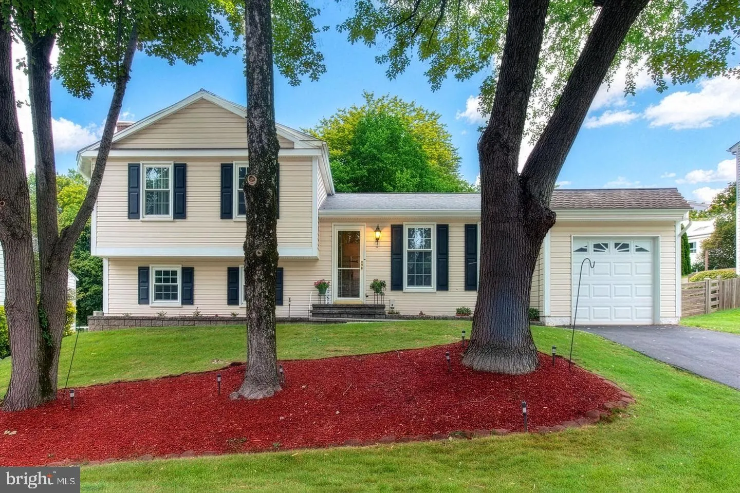 13626 OLD DAIRY ROAD, Herndon, VA 20171
