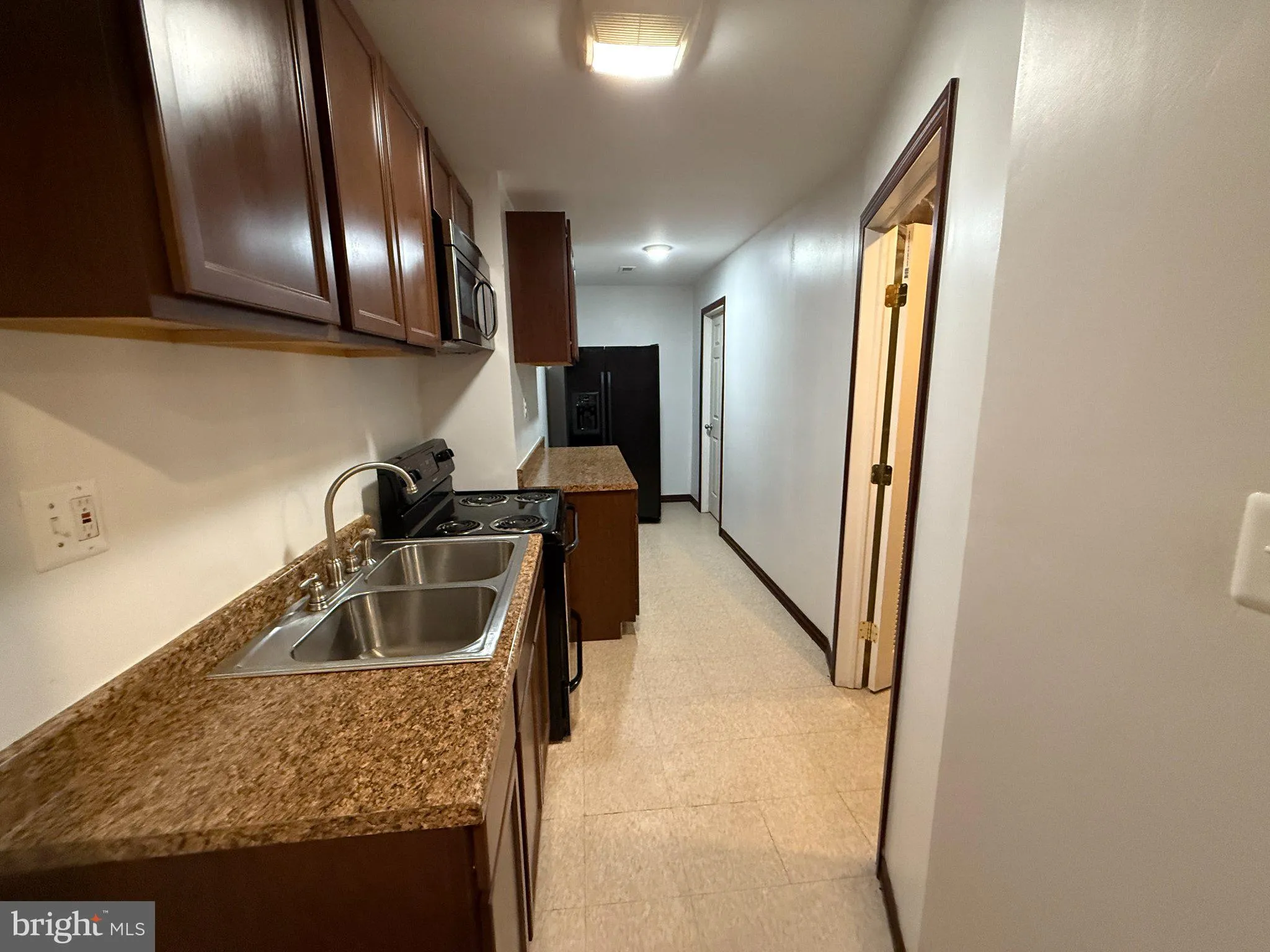 7402 NIGH ROAD, Falls Church, VA 22043