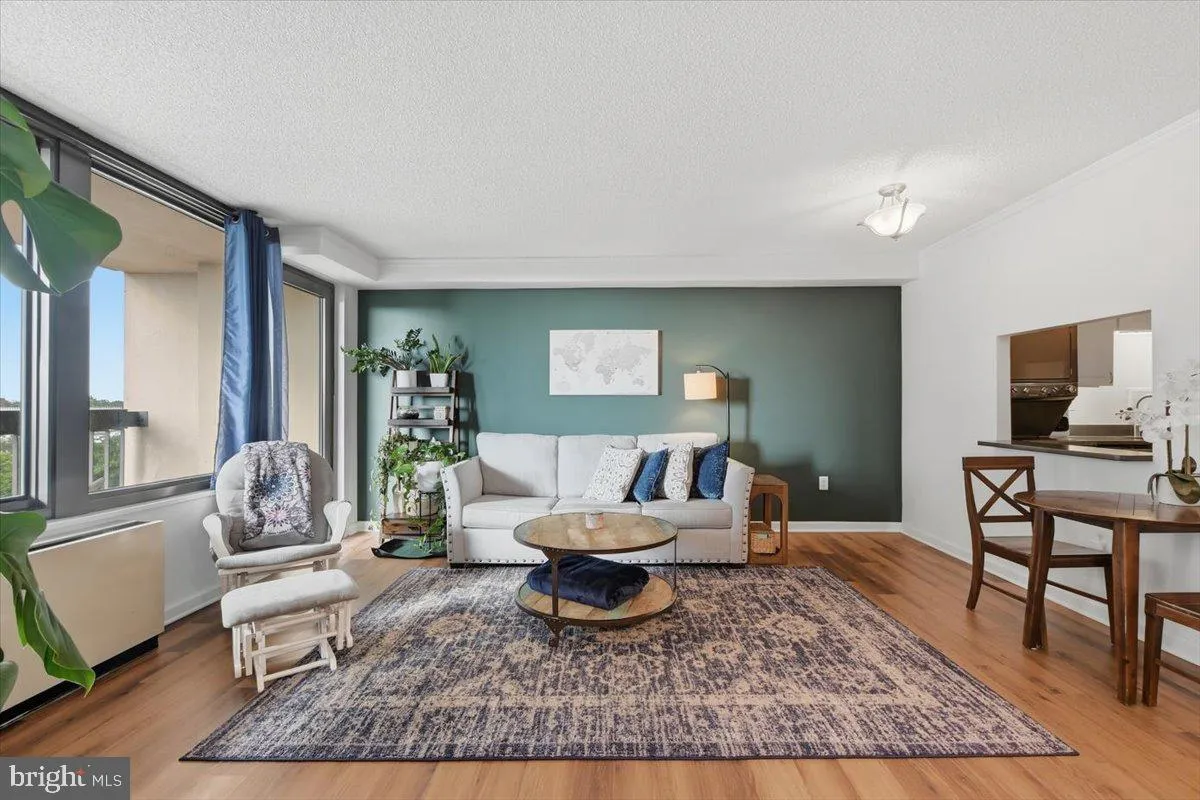 3701 GEORGE MASON DRIVE, Falls Church, VA 22041