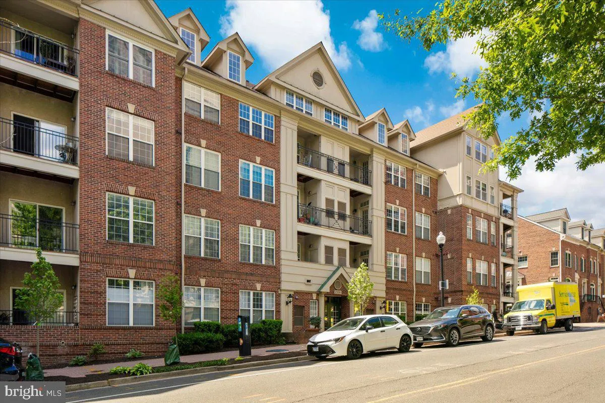 2330 14TH STREET, Arlington, VA 22201