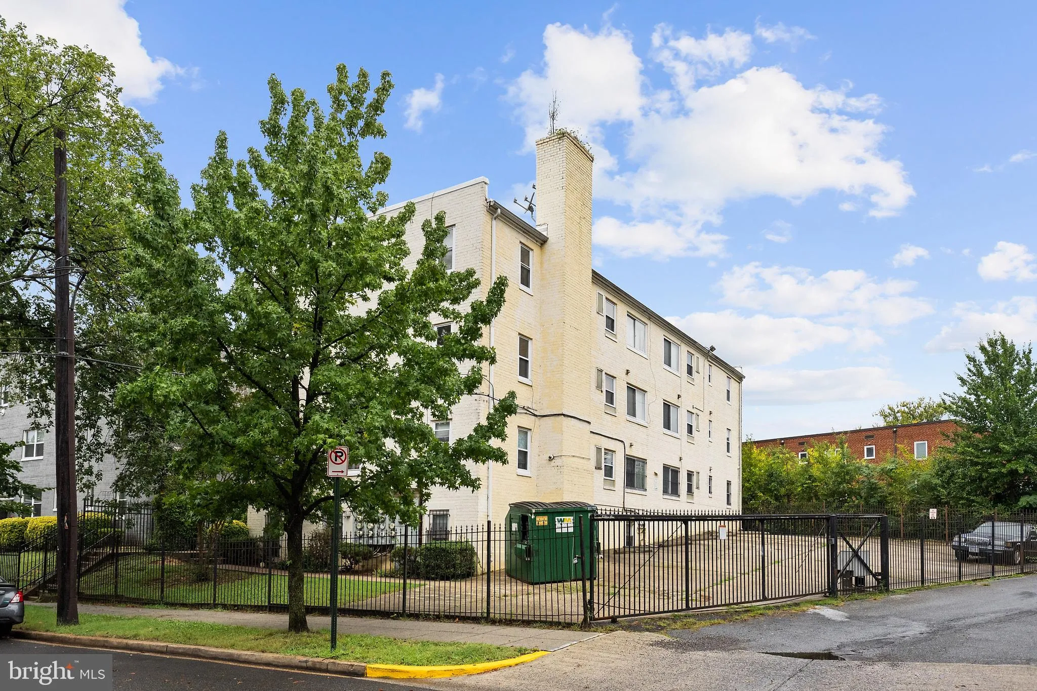 1310 CONGRESS STREET, Washington, DC 20032