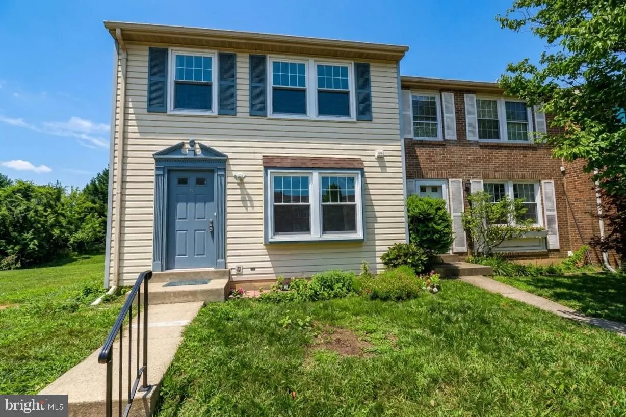 11 MOUNTAIN LAUREL COURT, Gaithersburg, MD 20879