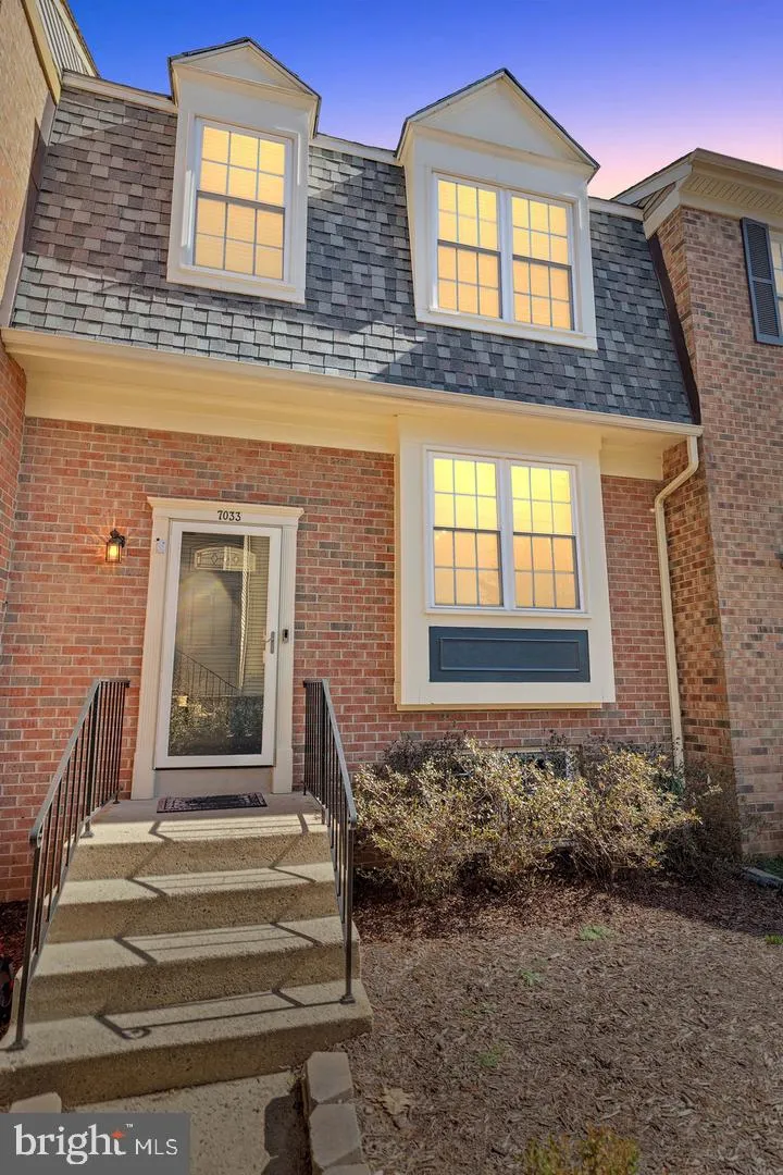7033 SOLOMON SEAL COURT, Springfield, VA 22152