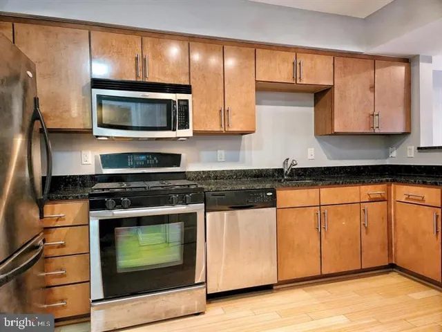 915 E St Nw, Washington, District of Columbia 20004