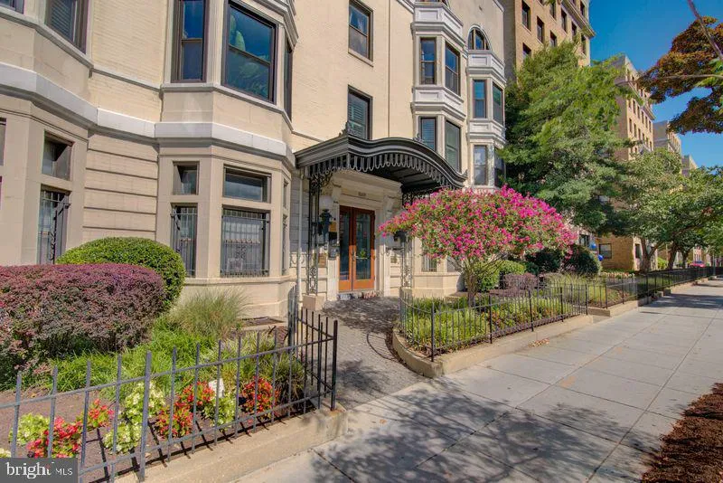 1669 COLUMBIA ROAD, Washington, DC 20009