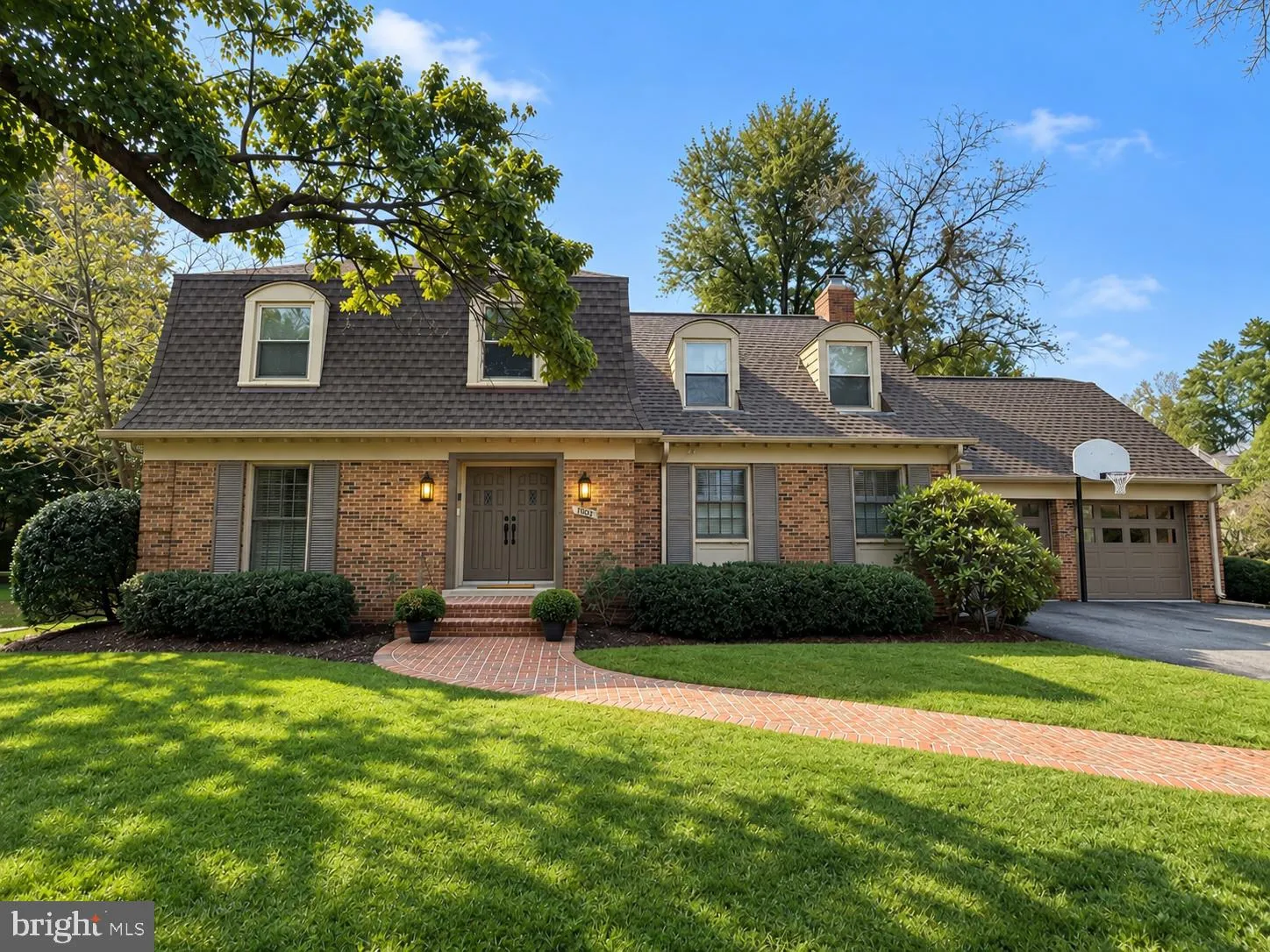 8200 GAINSBOROUGH COURT, Potomac, MD 20854