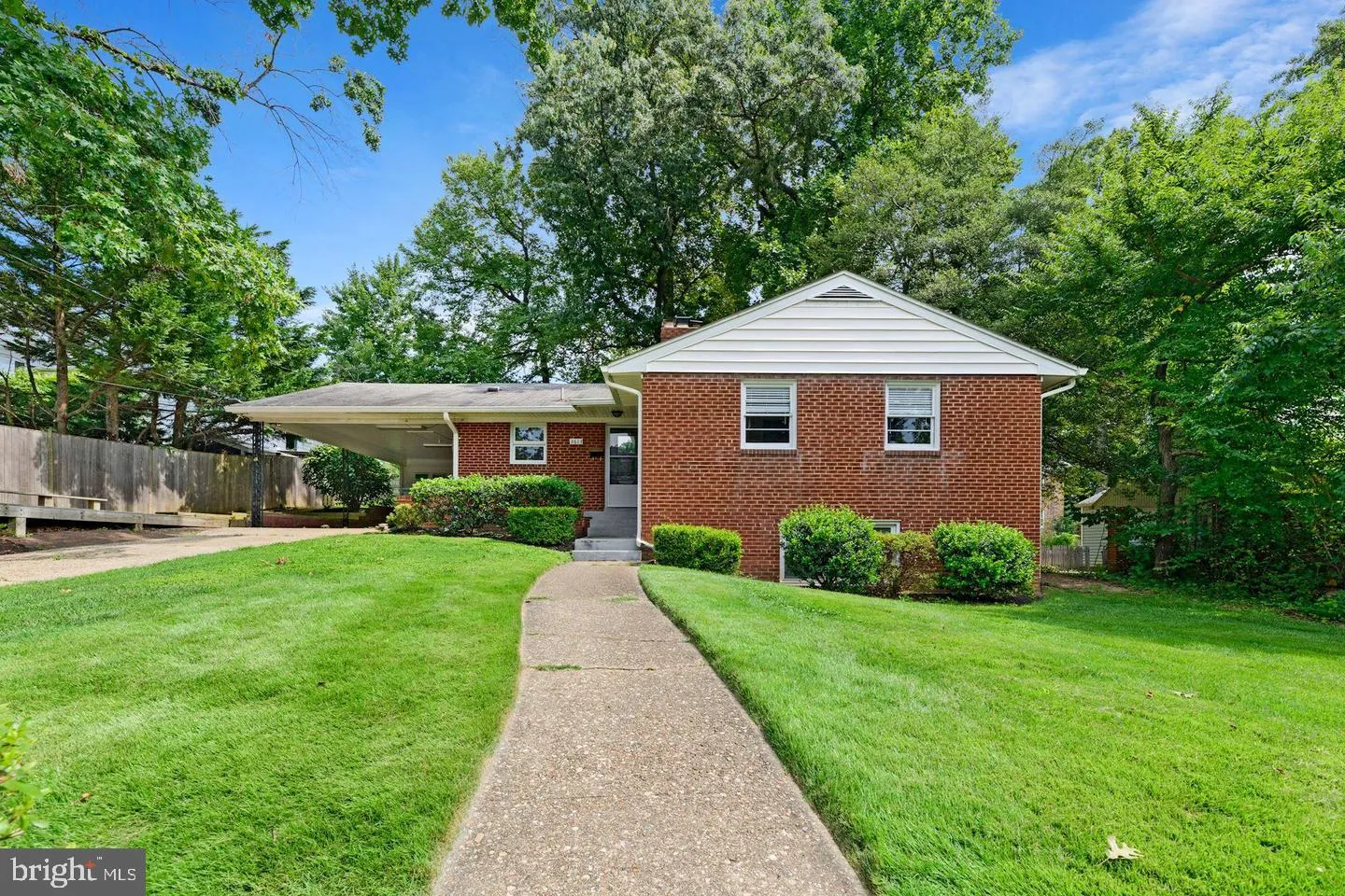 3613 KENSINGTON STREET, Arlington, VA 22207