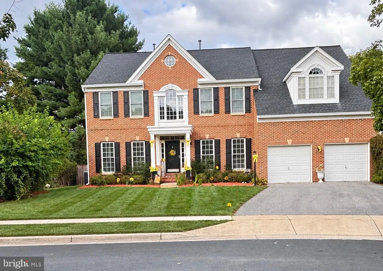 8 SENECA FOREST COURT, Germantown, MD 20876