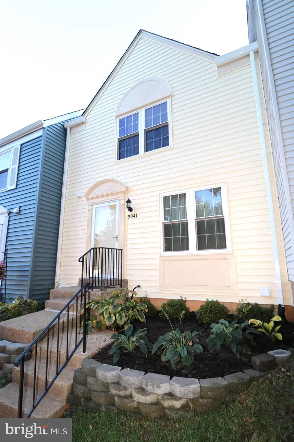 9041 WHITE ROSE LANE, Fairfax, VA 22031