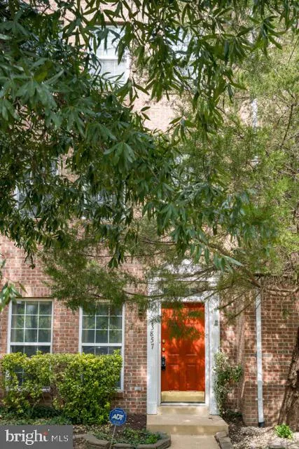 3857 EISENHOWER AVENUE, Alexandria, VA 22304