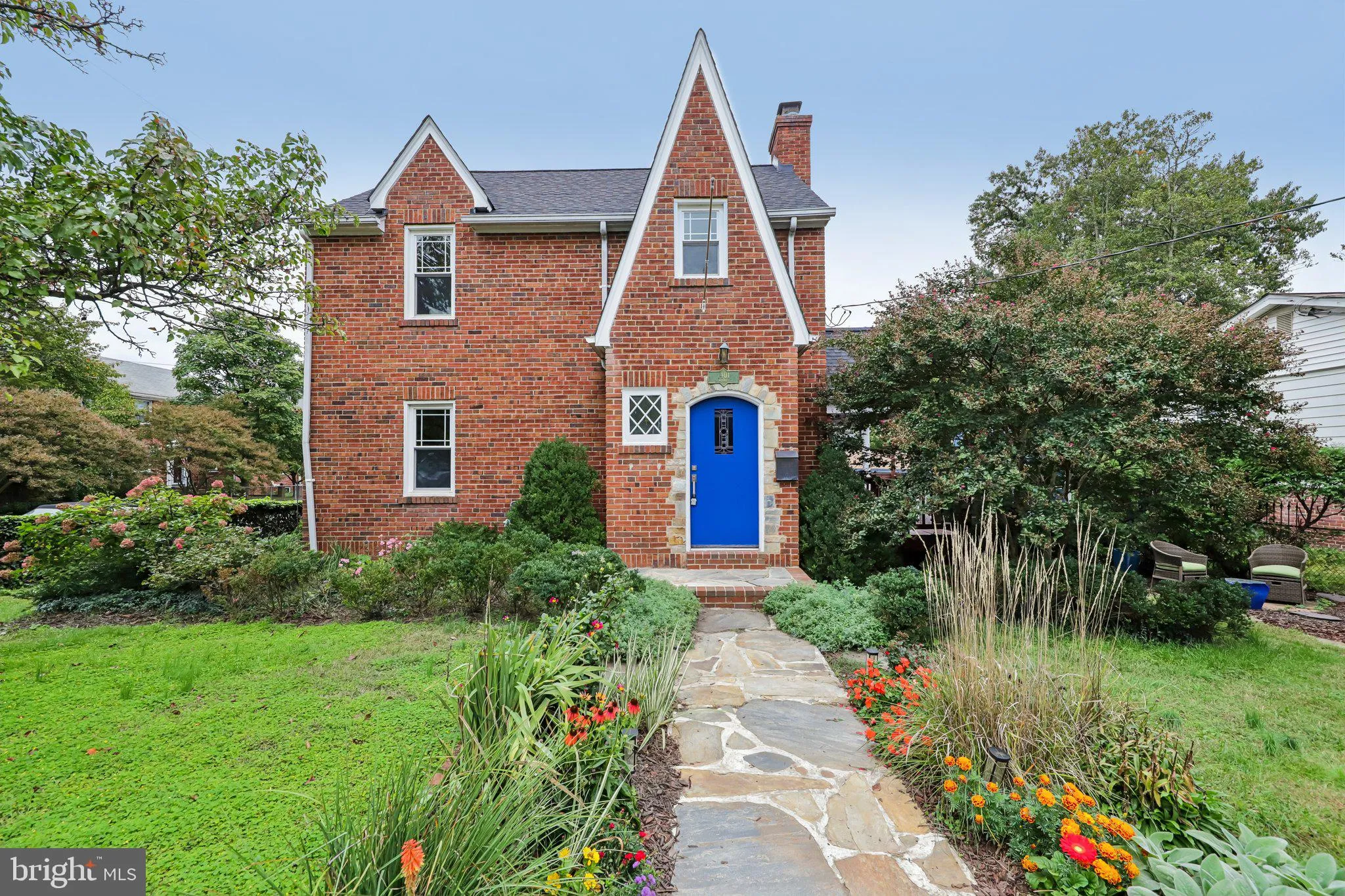 1401 MONROE STREET, Arlington, VA 22204
