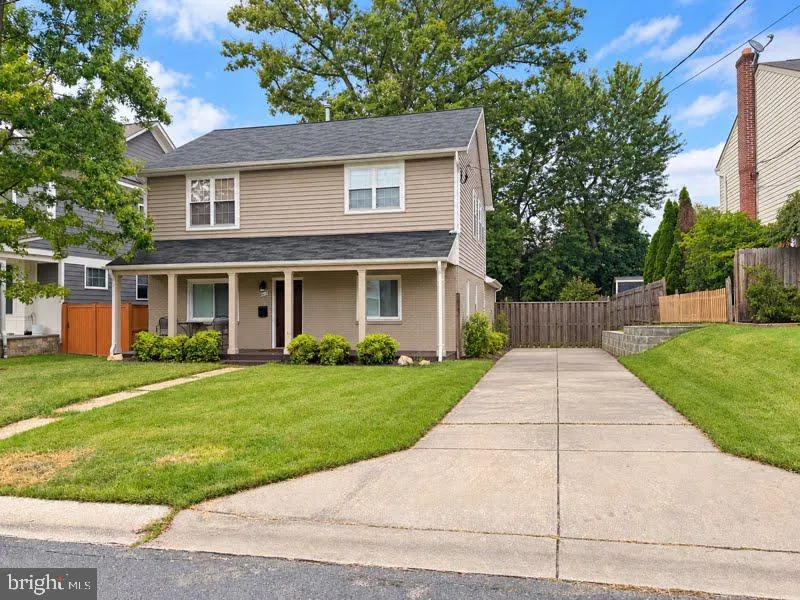 4413 COLCHESTER DRIVE, Kensington, MD 20895