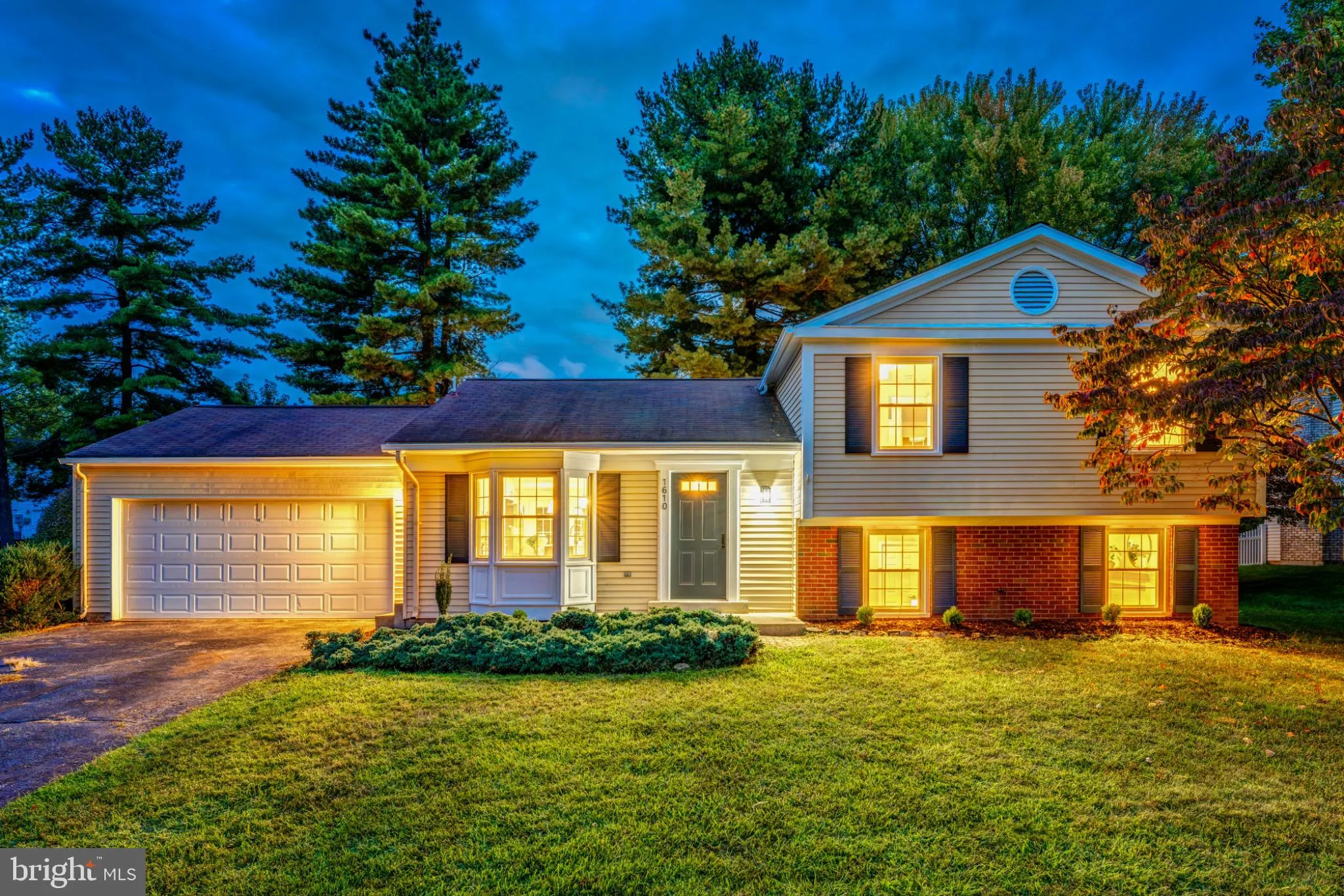 1610 SADLERS WELLS COURT, Herndon, VA 20170