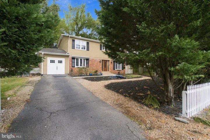 8614 Vernon Ave, Alexandria, Virginia 22309