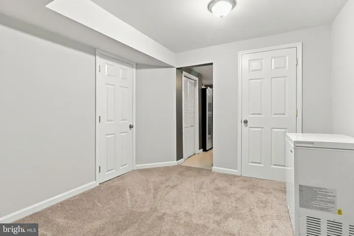 8614 Vernon Ave, Alexandria, Virginia 22309