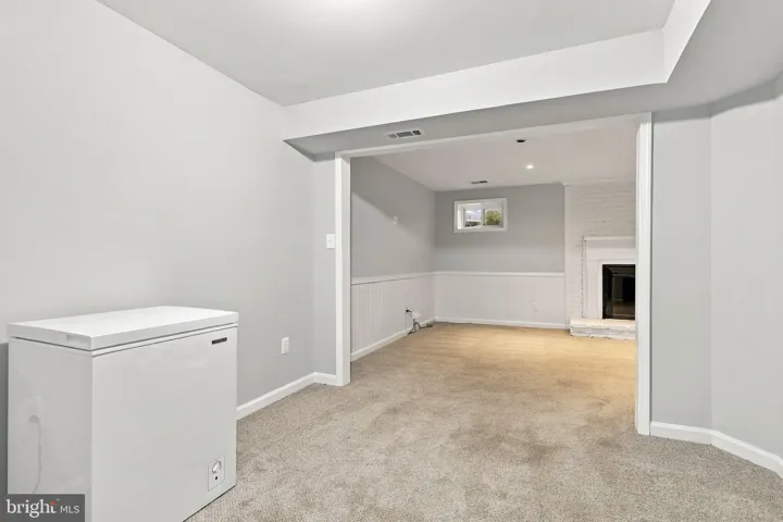 8614 Vernon Ave, Alexandria, Virginia 22309