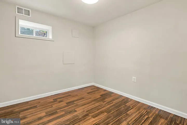 8614 Vernon Ave, Alexandria, Virginia 22309