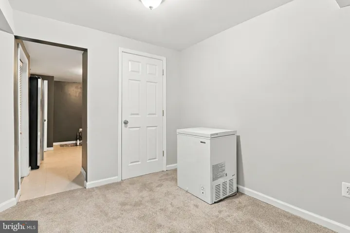 8614 Vernon Ave, Alexandria, Virginia 22309