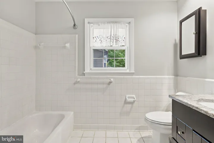 8614 Vernon Ave, Alexandria, Virginia 22309