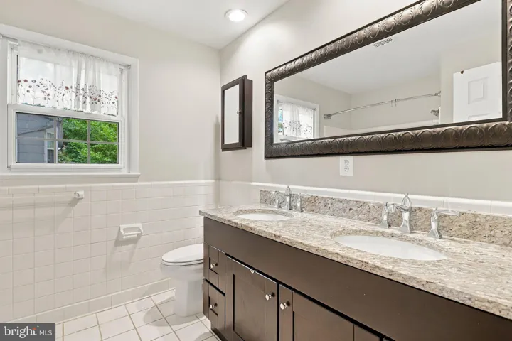 8614 Vernon Ave, Alexandria, Virginia 22309