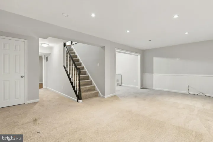 8614 Vernon Ave, Alexandria, Virginia 22309