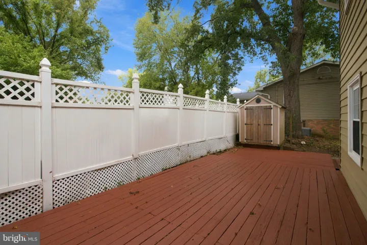 8614 Vernon Ave, Alexandria, Virginia 22309