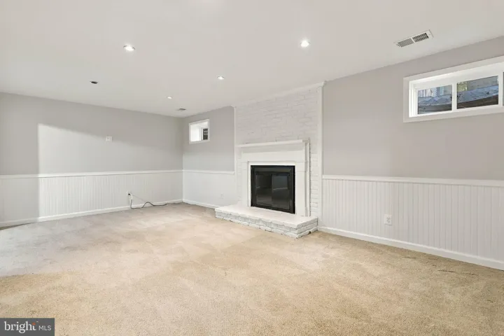 8614 Vernon Ave, Alexandria, Virginia 22309