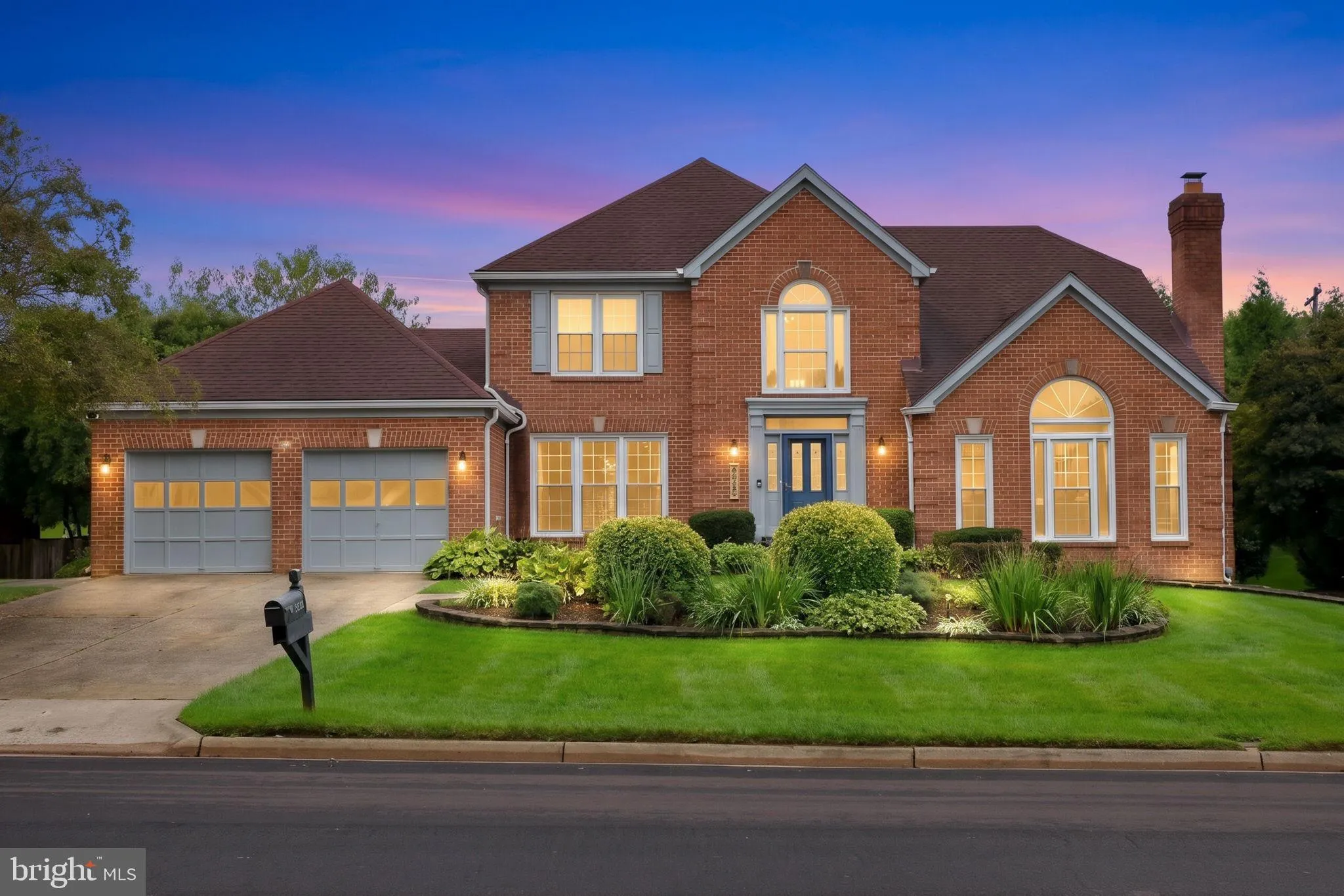 5808 HAMPTON FOREST WAY, Fairfax, VA 22030