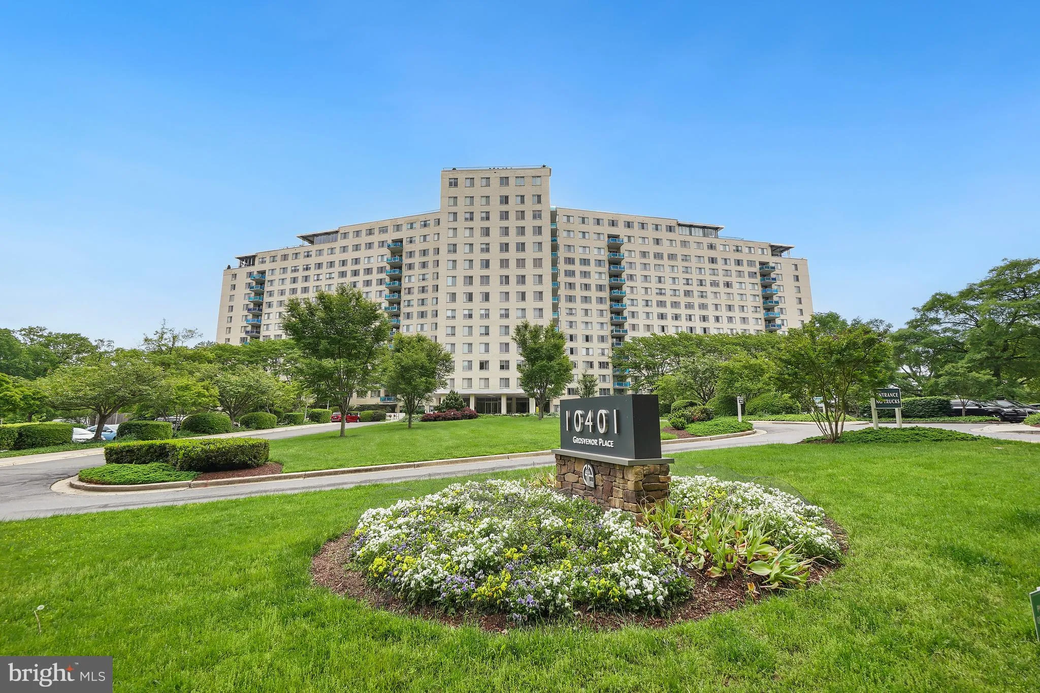 10401 GROSVENOR PLACE, Rockville, MD 20852
